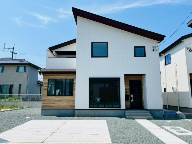 ケイアイテラス／東区戸島西１期／１号棟の外観