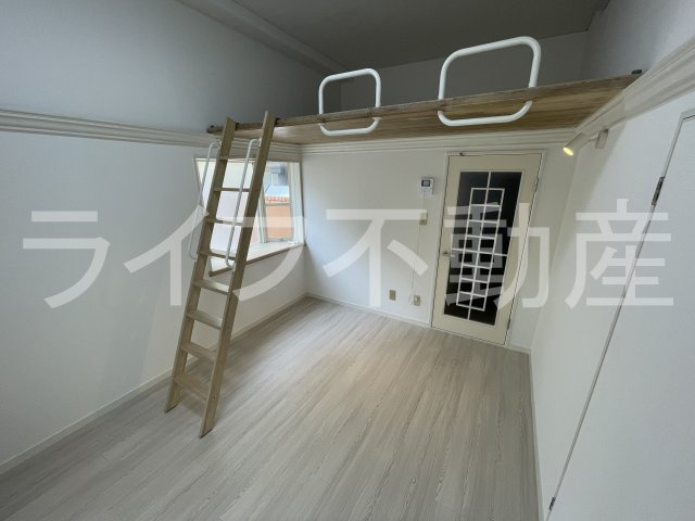 Zeus花園の内装