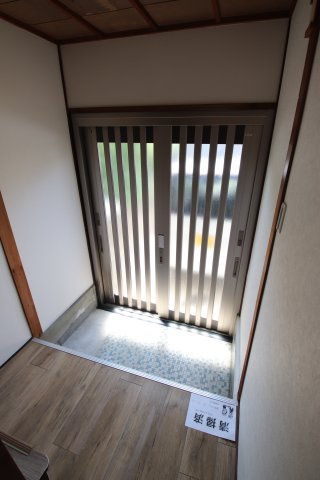 【玄関】 | 日置荘田中町戸建