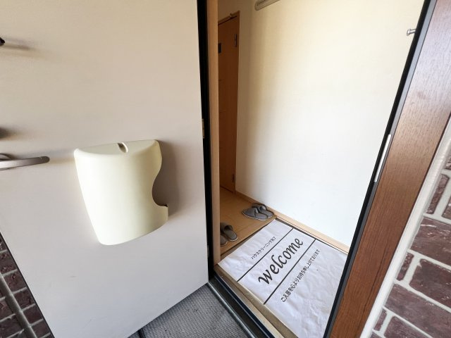 ウエスト孕の玄関