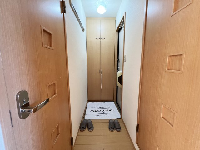 ウエスト孕の玄関