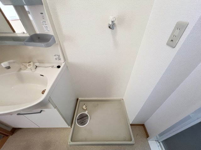 ウエスト孕の洗面所