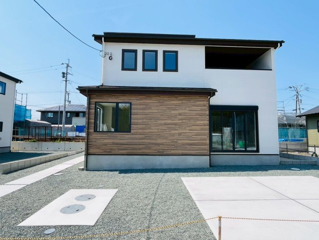 ケイアイテラス／東区戸島西１期／３号棟の外観