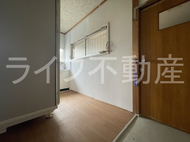 清波ハイツの内装