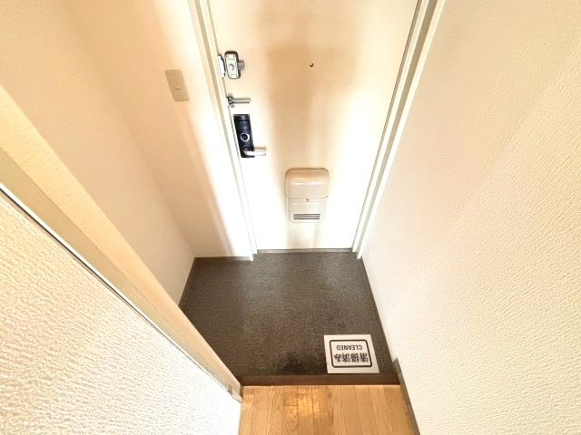 スクエアメゾン阪南の玄関
