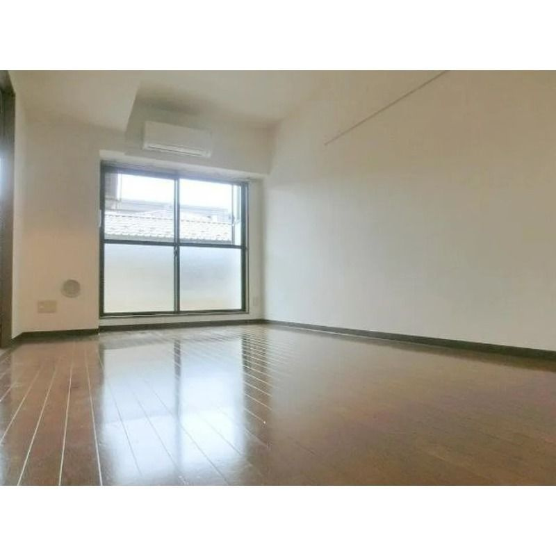 フレア浦安の居間・リビング