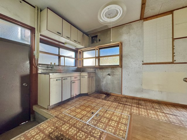 水戸市大串町中古戸建のキッチン