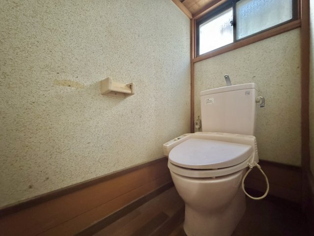 水戸市大串町中古戸建のトイレ