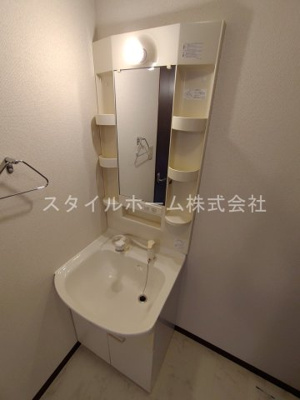 【洗面所】 | スクエアヴィレッジE