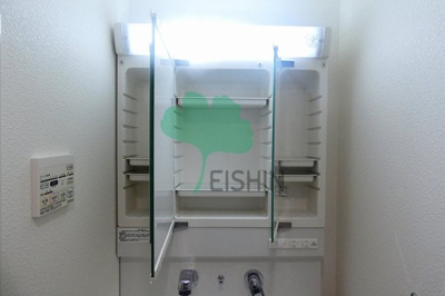  | レフィナード博多