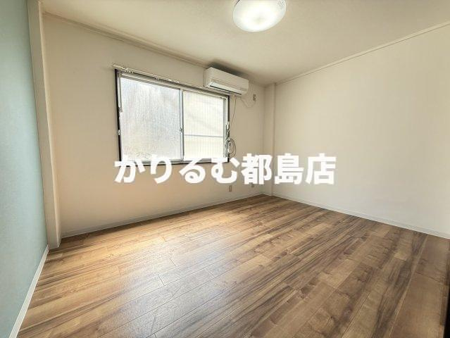 ラピス桜ノ宮の居間・リビング
