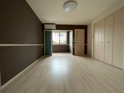 【居間・リビング】 | カーサ・ソレイユ鎌田 | リビング