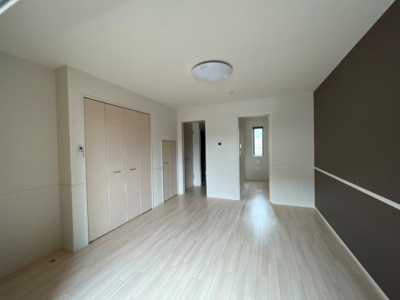 【居間・リビング】 | カーサ・ソレイユ鎌田 | リビング