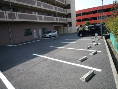 駐車場要空き確認