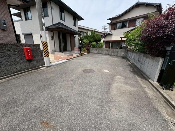 和歌山市内原　中古戸建の前面道路含む現地写真