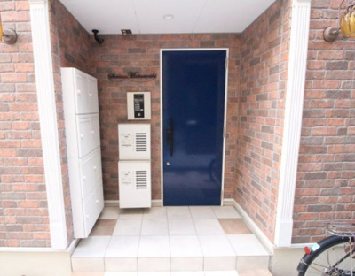 【エントランス】 | セレナ松虫