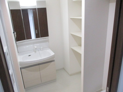 【独立洗面台】 | LIBTH松山Ⅱ