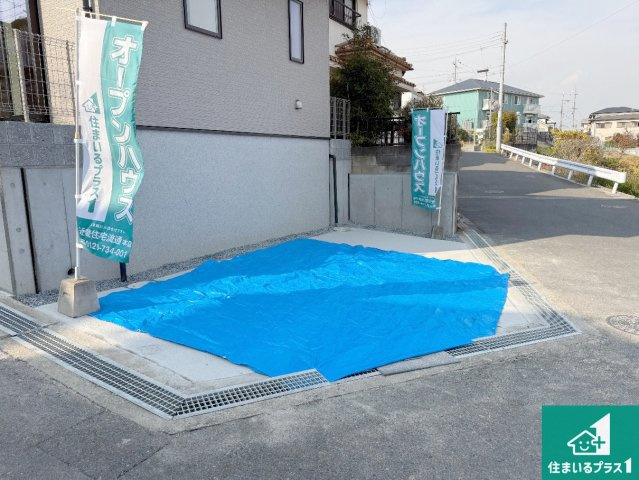 寝屋川市太秦東が丘　第24-1期　新築一戸建ての駐車場|駐車スペース！散水栓があるので、こまめに愛車を洗えます！