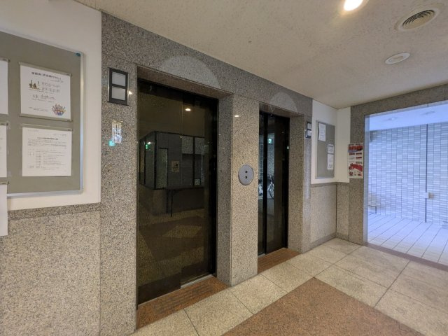 【エントランス】