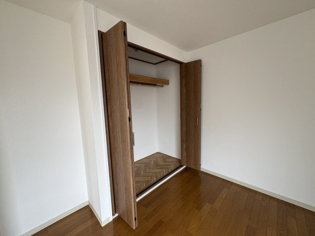 愛名マンションの収納