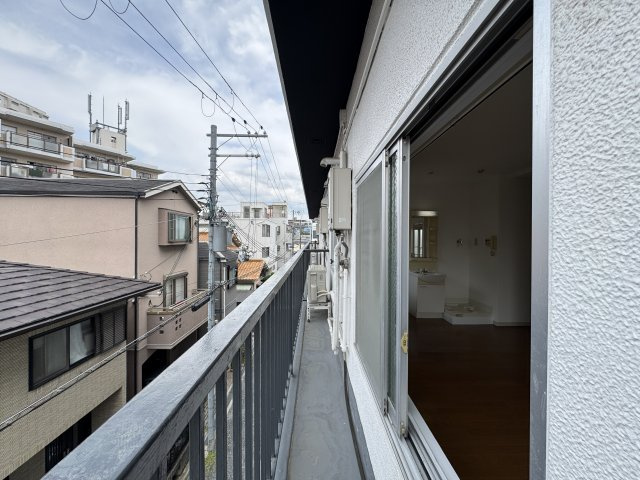 愛名マンションのバルコニー