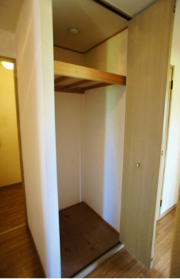【収納】 | サンビレッジ梅満C | 便利な収納スペースです