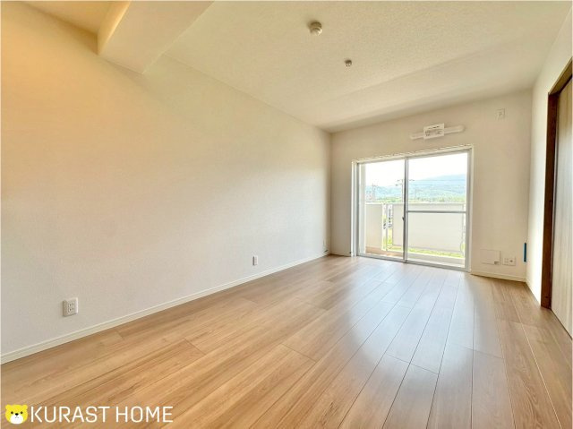 エルパーク西京・大原野　3階の居間・リビング