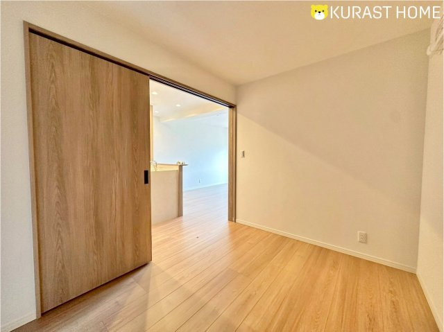 エルパーク西京・大原野　3階の洋室