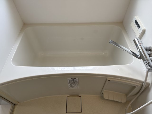 英賀春日町KKハウスの浴室