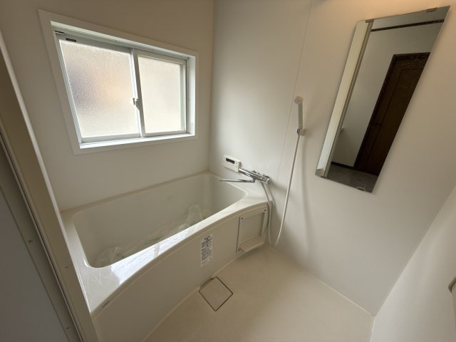 英賀春日町KKハウスの浴室