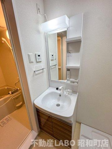 F asecia Irifiの洗面所