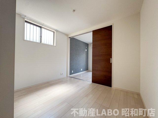 F asecia Irifiの居間・リビング