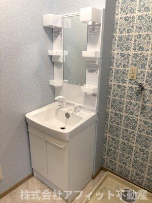 【洗面所】 | セジュール渡邊D棟 | 洗髪洗面化粧台