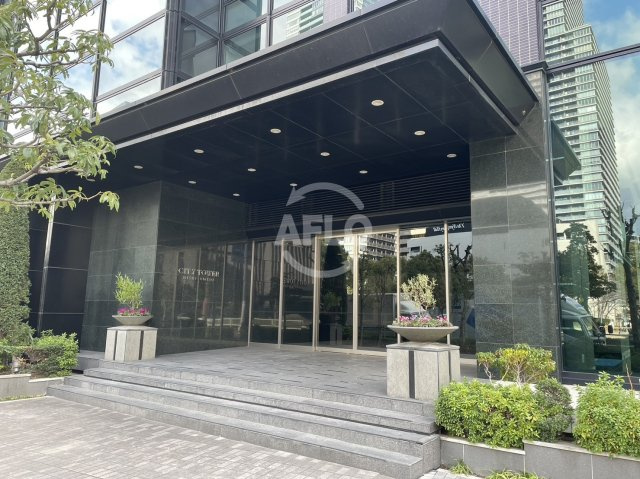 シティタワー西梅田　上福島小学校のエントランス|シティタワー西梅田　エントランス