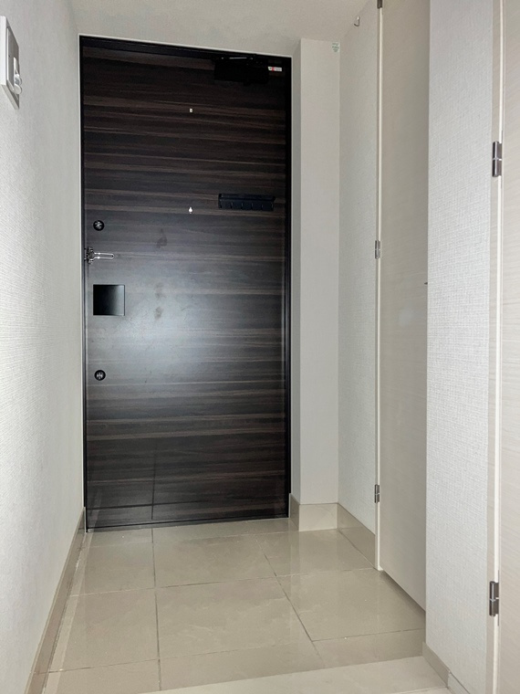 オープンレジデンシア千駄木の玄関