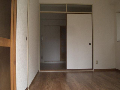 【洋室】 | ノルデンハイム天神橋