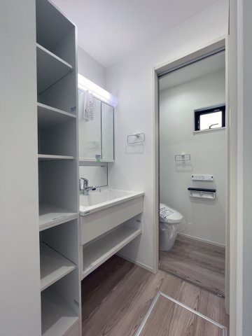 プライムテラス高柳の独立洗面台|独立洗面化粧台付き