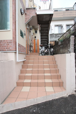 【エントランス】 | ユナイト東白楽ポルナレフ