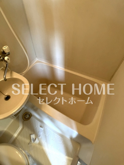 【浴室】 | FLATSわかまつ | ゆったり過ごせるお風呂です