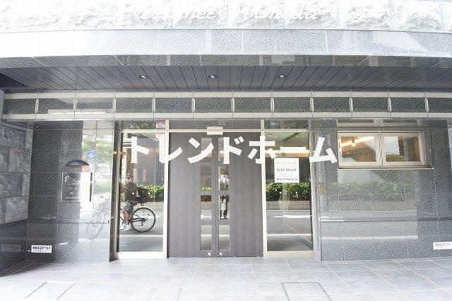 プレサンス梅田のエントランス|選べる家電プランあり！！
