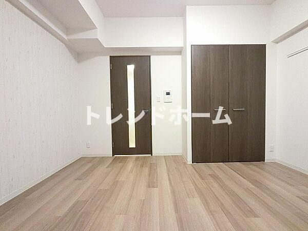 プレサンス梅田の居間・リビング|選べる家電プランあり！！