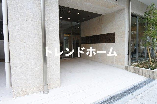 ベネチア天満橋のエントランス|選べる家電プランあり！！