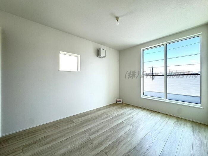 西東京市中町４丁目　新築住宅　全２棟の洋室