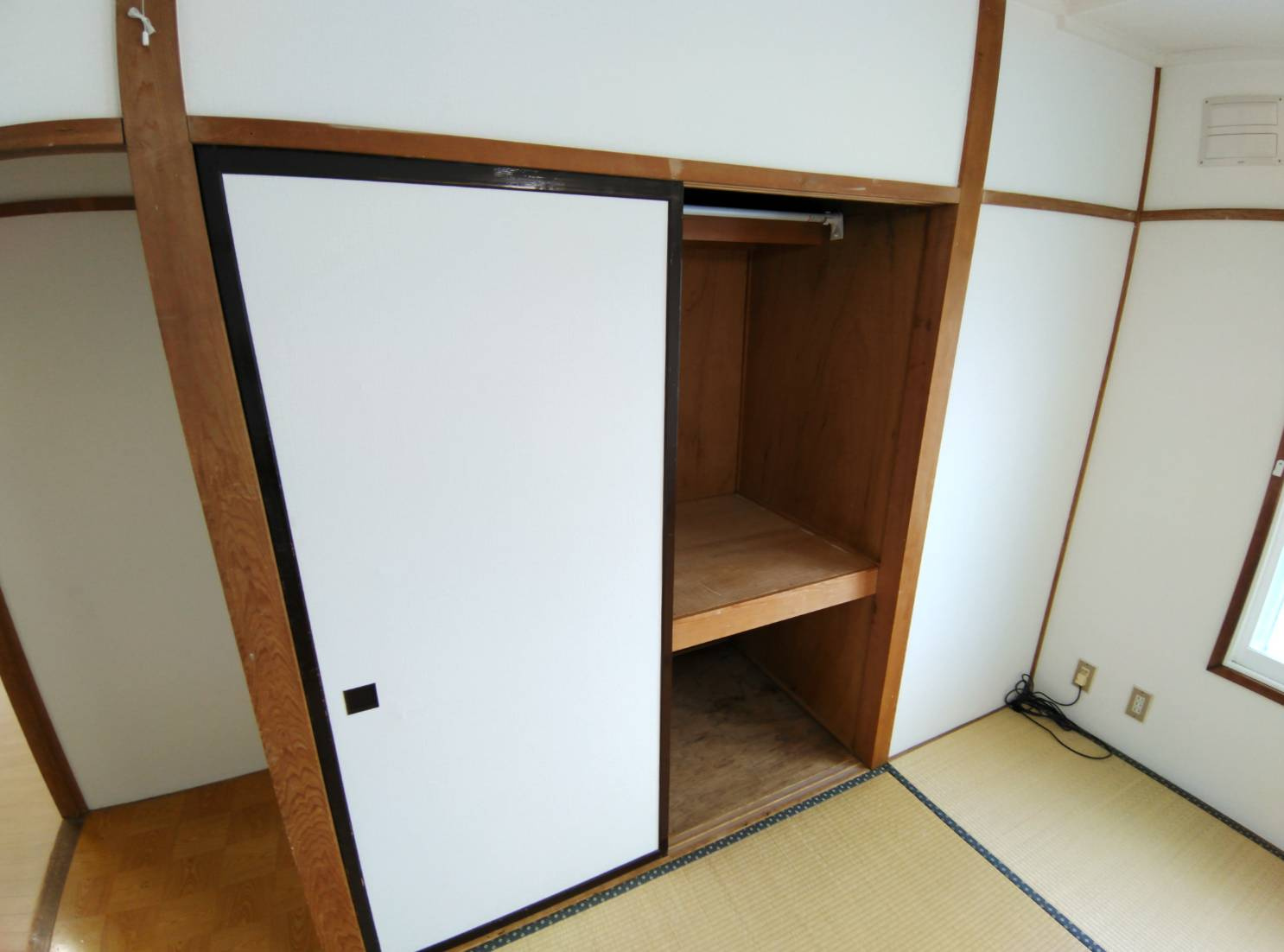 春採ハイツの収納