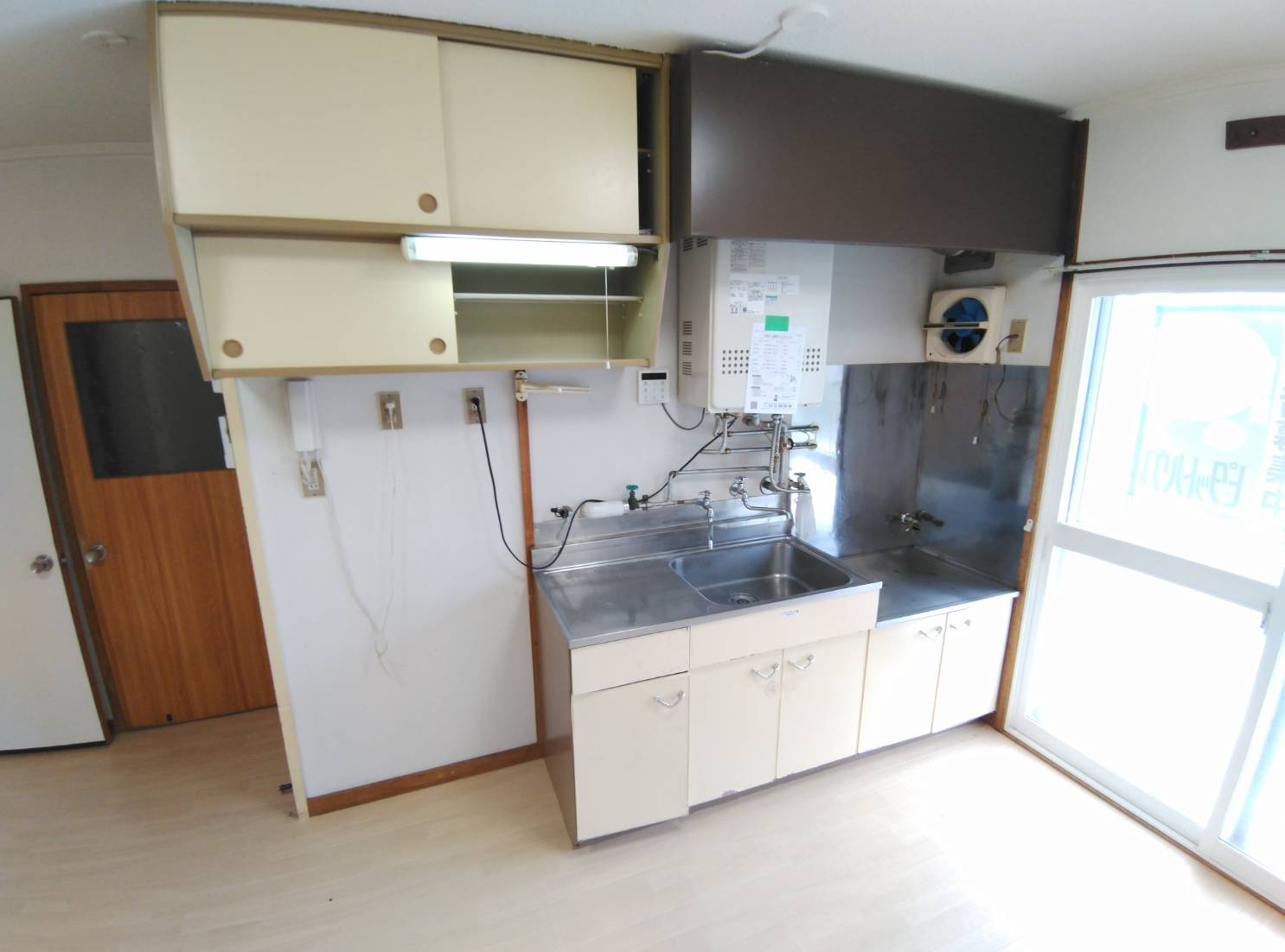 春採ハイツのキッチン