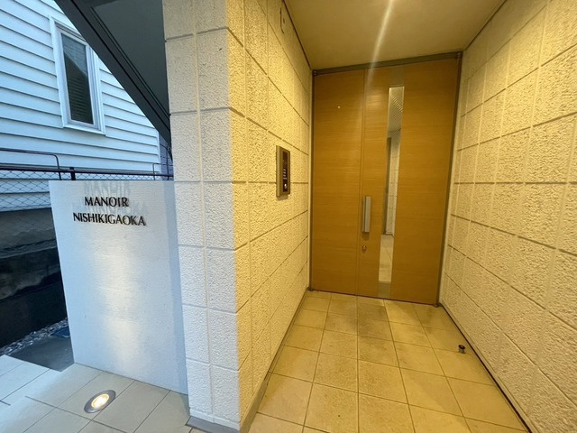 ＭＡＮＯＩＲ　ＮＩＳＨＩＫＩＧＡＯＫＡのロビー