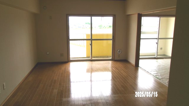 【居間・リビング】