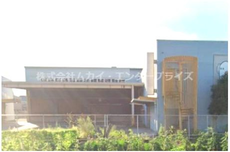 堺市美原区多治井　貸倉庫の外観