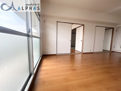 【居間・リビング】 | メゾンドール明石山ノ手台 | 広々としたリビング♪