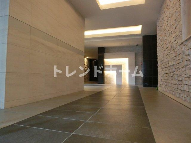 レジュールアッシュ難波ＭＩＮＡＭＩ−Ⅱのエントランス|選べる家電プランあり！！